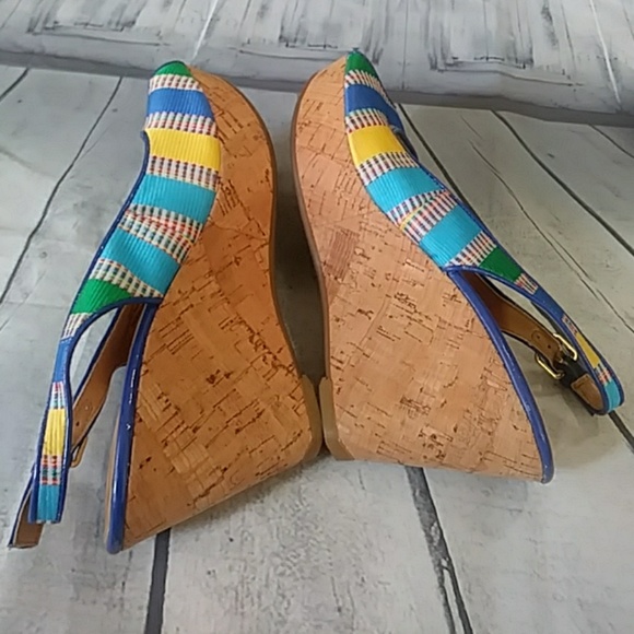 Nine West multicolored tribal design wedge 7M - Picture 3 of 7